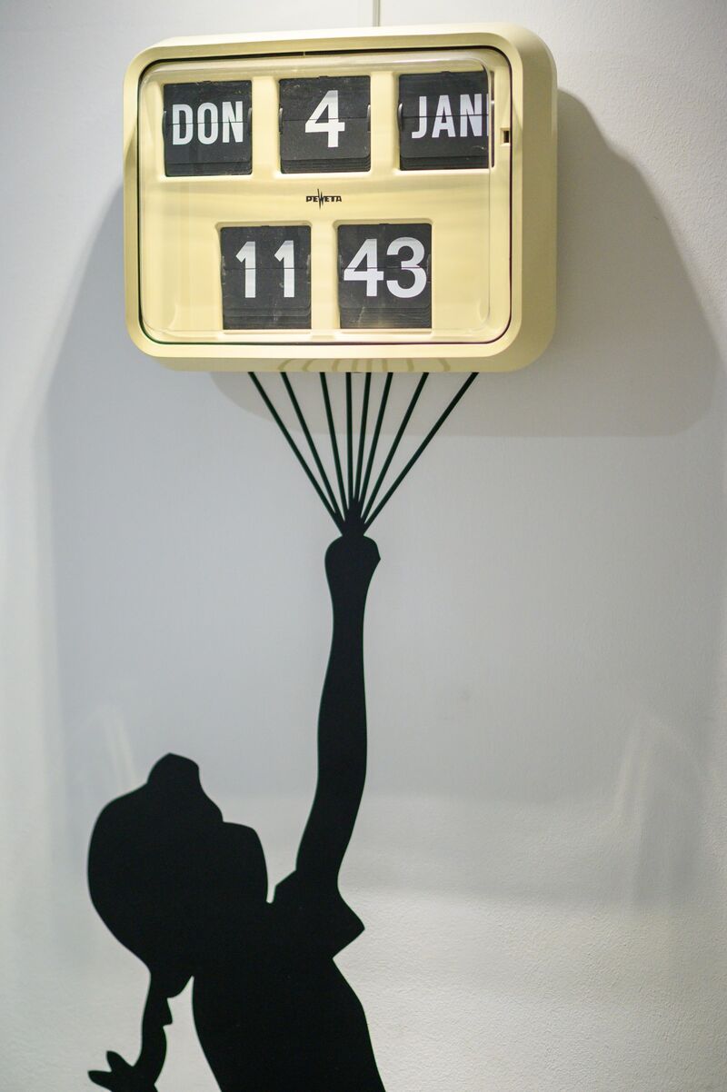 Unsere Büro-Uhr im Foyer.